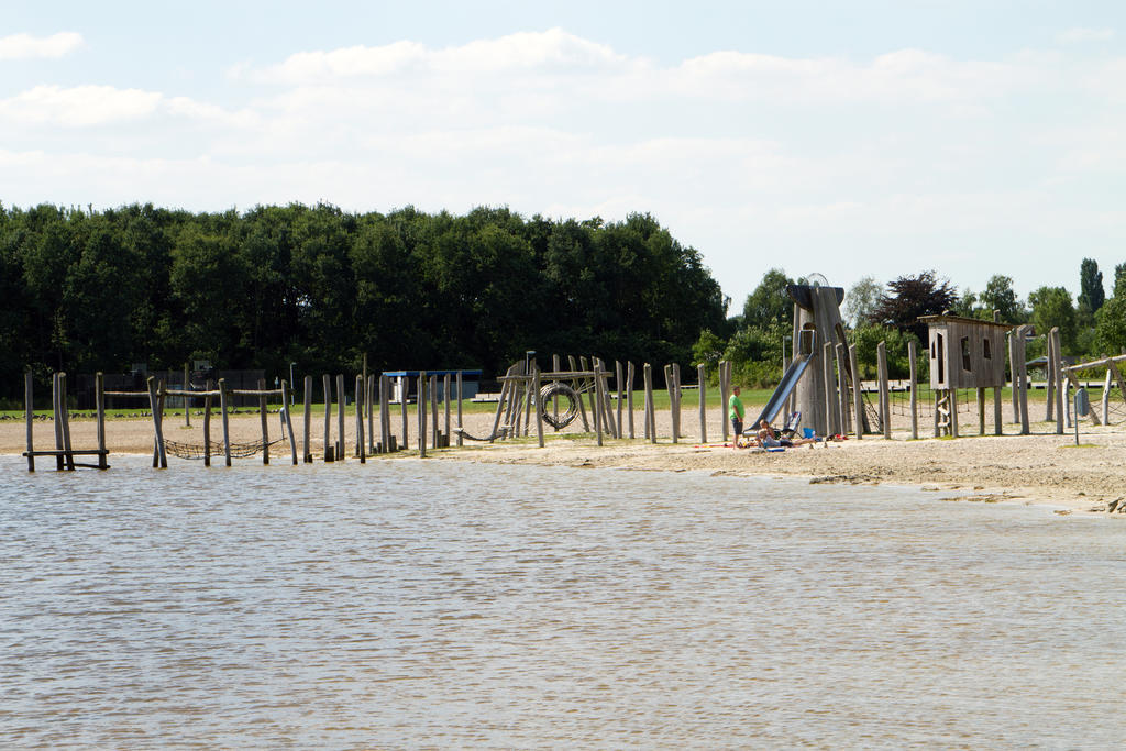 Hulsebos Hotel Zuidbroek ภายนอก รูปภาพ