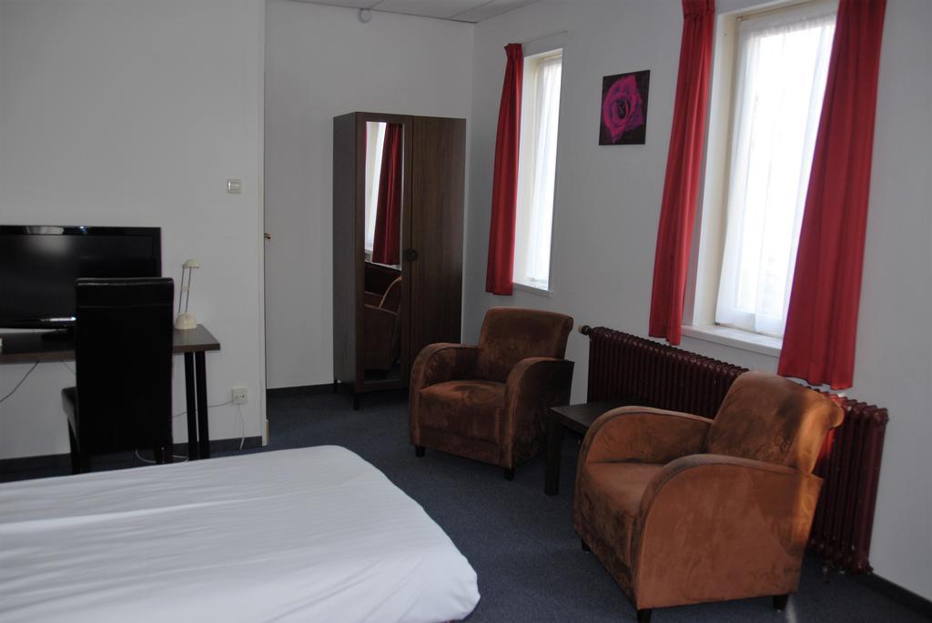 Hulsebos Hotel Zuidbroek ภายนอก รูปภาพ